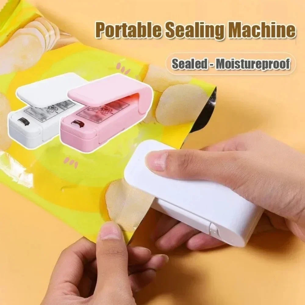 Mini Bag Seal Machine Snack Bag Clip Kitchen Handheld Food Sealer Easy-To-Use Portable Sealer Packaging Plastic Food Bag Closure